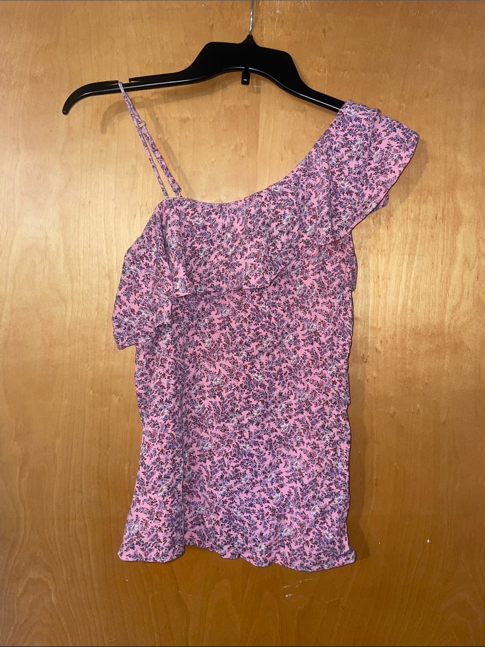 Hollister top size XS